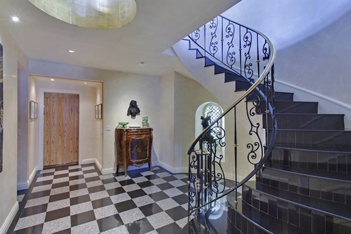 Valerie Mnuchin New Penthouse foyer