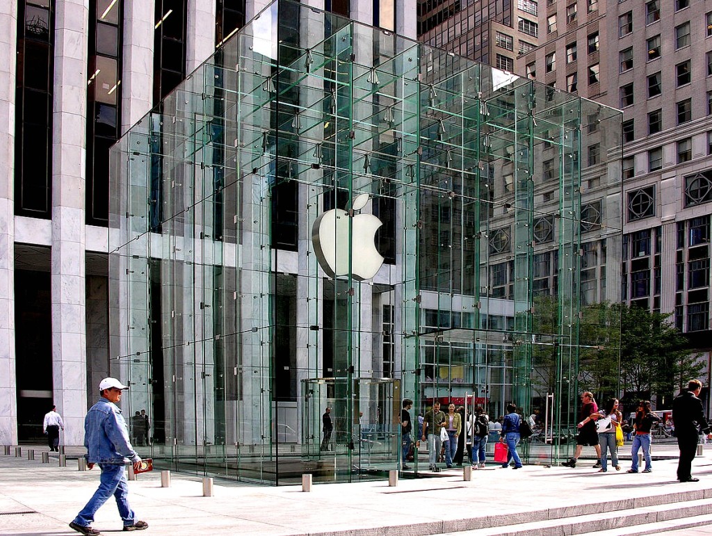 Queens to Get Its First Apple Store; Details Revealed for St. Patrick’s