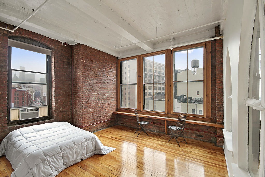 Winston Marshall, Banjoist for Mumford & Sons, Buys 3.2M Nolita Pad
