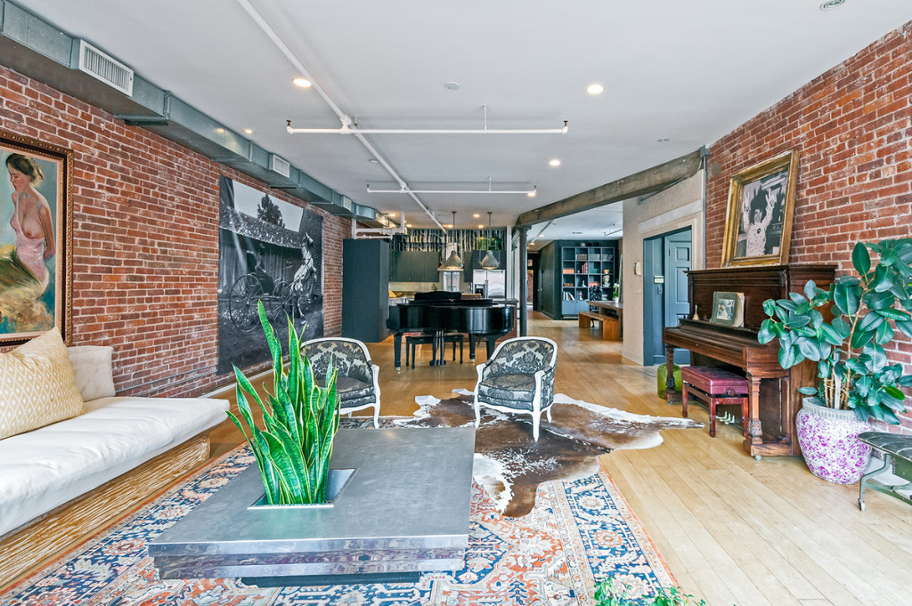 Be a Downtown Diva in Vanessa Carlton’s Soho Loft for 17.5K a Month