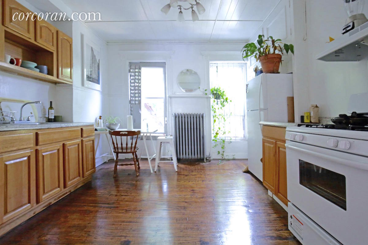 Bright apartment in historic Stuyvesant Heights brownstone offers a lot of space for 1,850