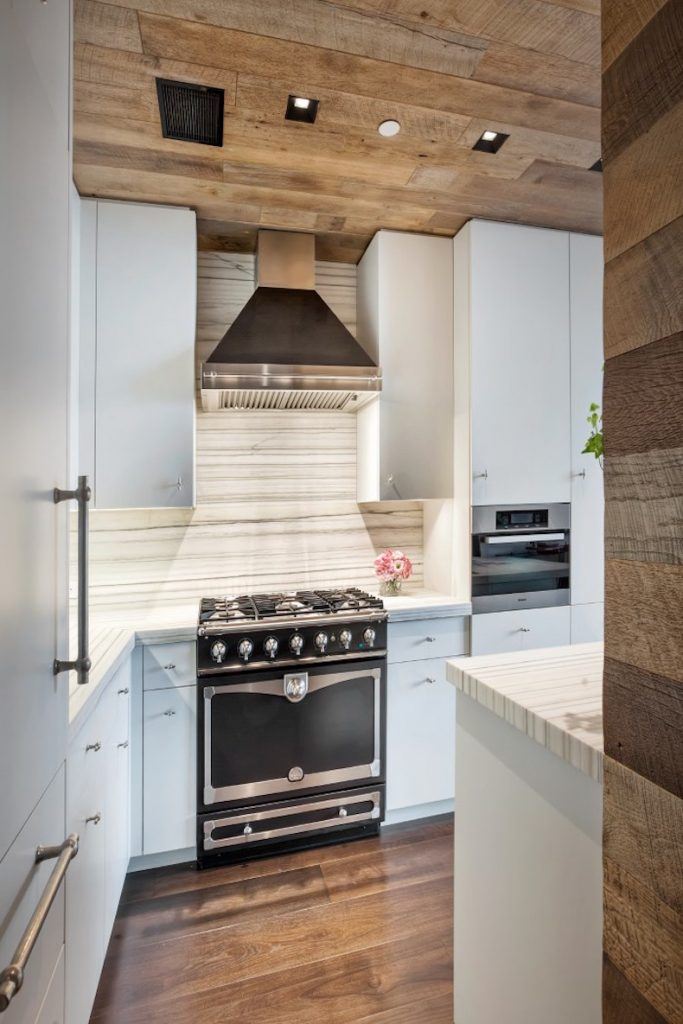 Model Erin Heatherton runs afoul of condo board, lists her chic West