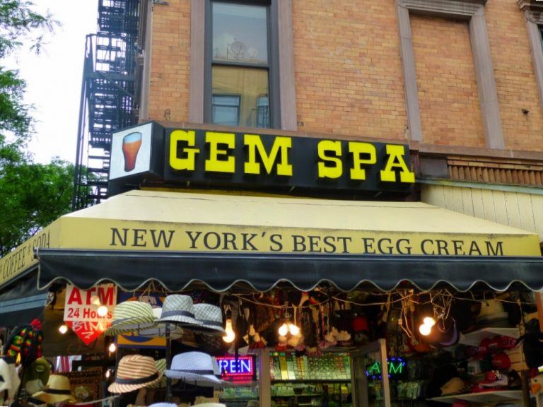 The mysterious origins of the famous New York Egg Cream 6sqft
