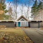 130 Grotke Road, Eichler, Jones & Emmons, upstate, Chestnut Ridge, cool listings, Modern homes, modernism, historic homes, architecture