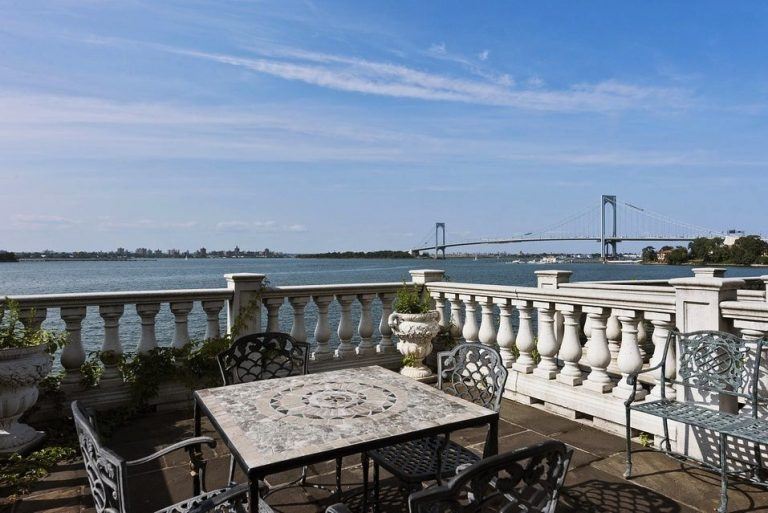 Malba mansion with views of the Whitestone Bridge and its own wood