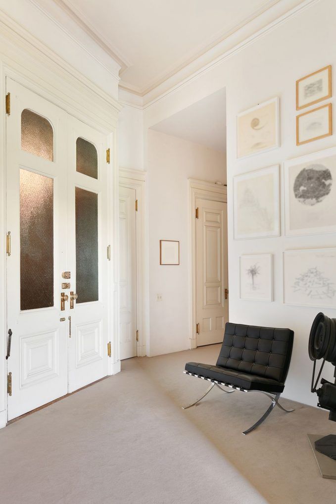 Preserved Dakota apartment hits the market for the first time in 50