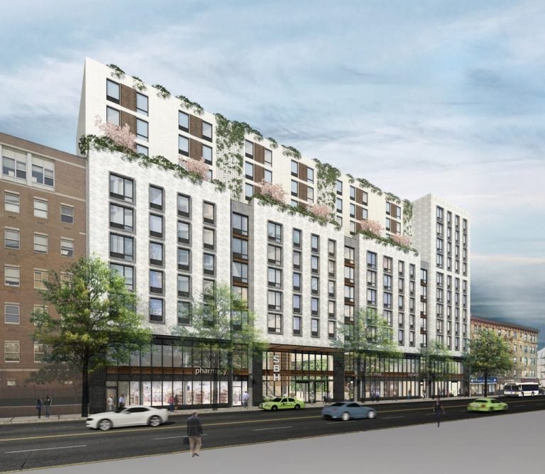 2256 Bathgate Avenue 6sqft