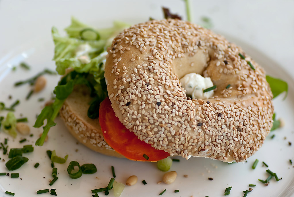 The New York bagel The ‘hole’ story from history and chemistry to