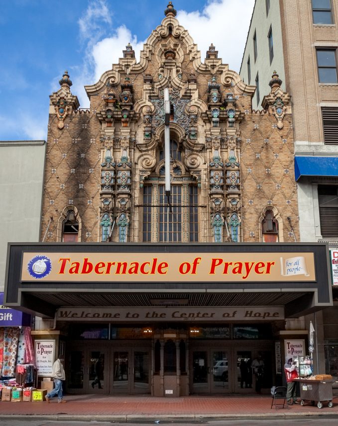 Behind the Scenes at Queens' Loew’s Valencia, once the most successful