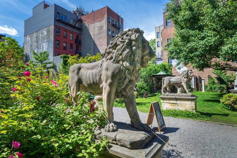 Elizabeth Street Garden can affordable senior housing