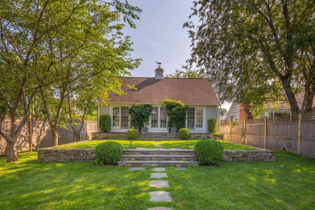 Asking 1M, this sweet Connecticut ‘Mouse House’ cottage is just a