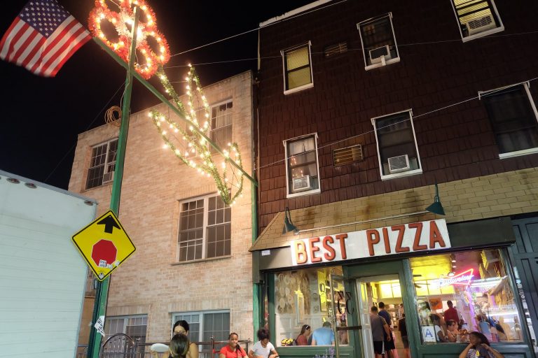The Italian side of Williamsburg History, famous joints, and today's culture 6sqft