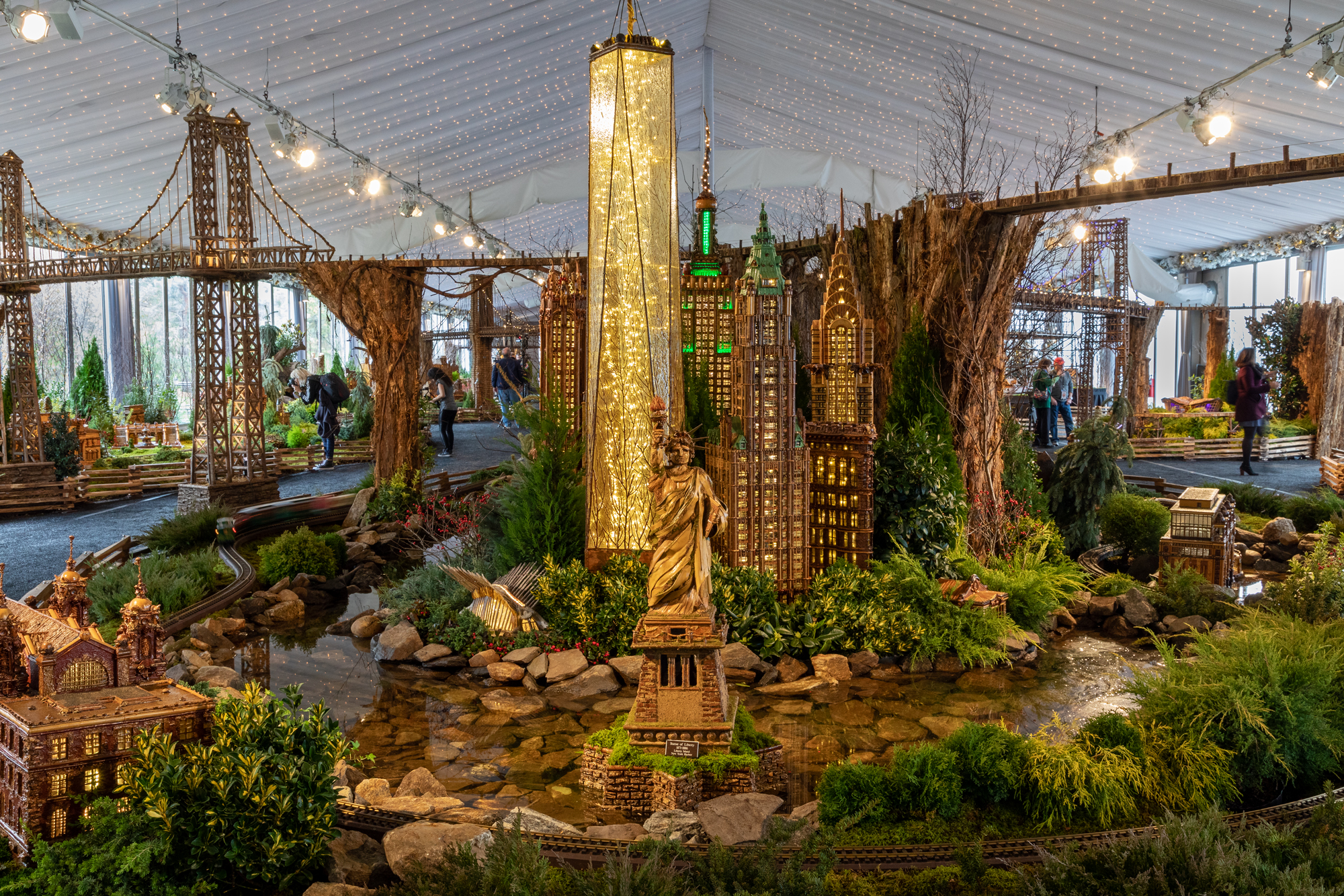 Take A Tour Of The NYBG s Holiday Train Show Now With A New Central 