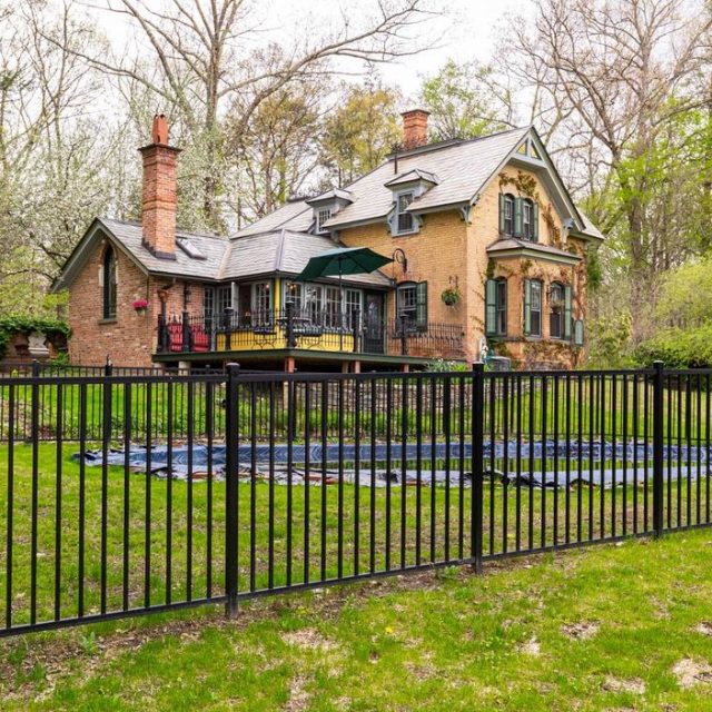 Eleanor Roosevelt's childhood home in the Hudson Valley lists for 960K