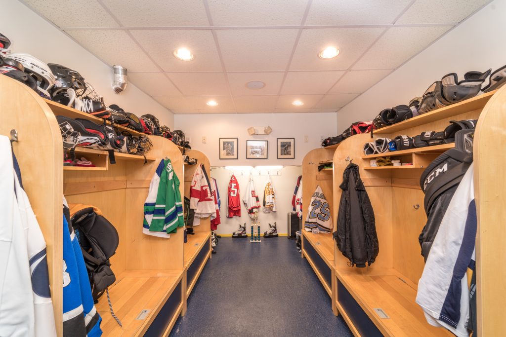 There's a professional hockey rink at this 7.7M Connecticut home 6sqft