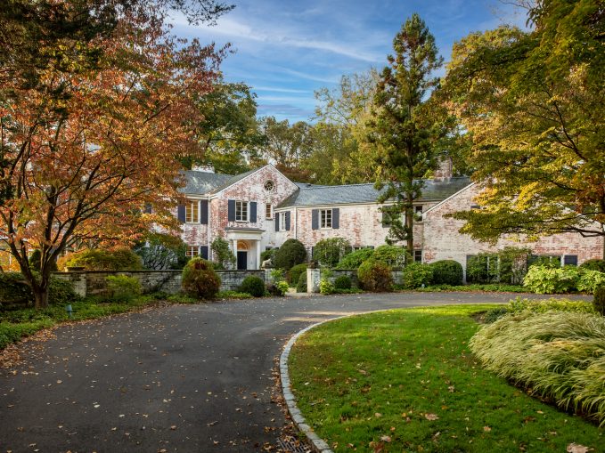 Paul Simon relists 32acre New Canaan estate for 11.9M 6sqft