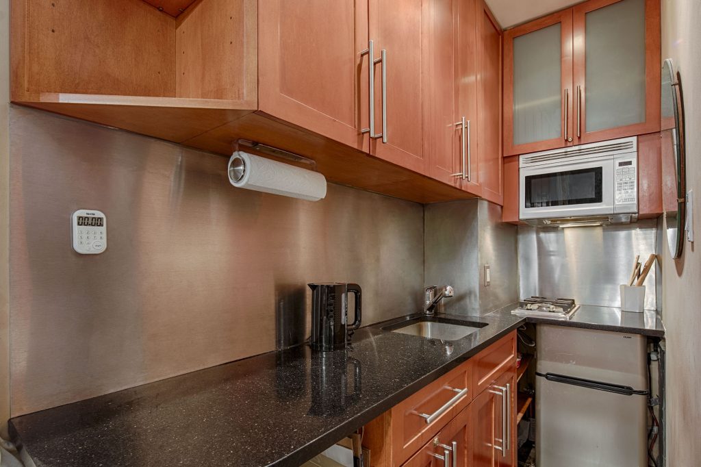 230squarefoot Gramercy studio comes with a key to the park for 395K