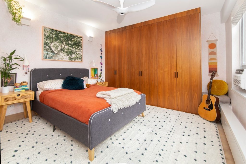 Lower East Side fourbedroom with views of three bridges and the