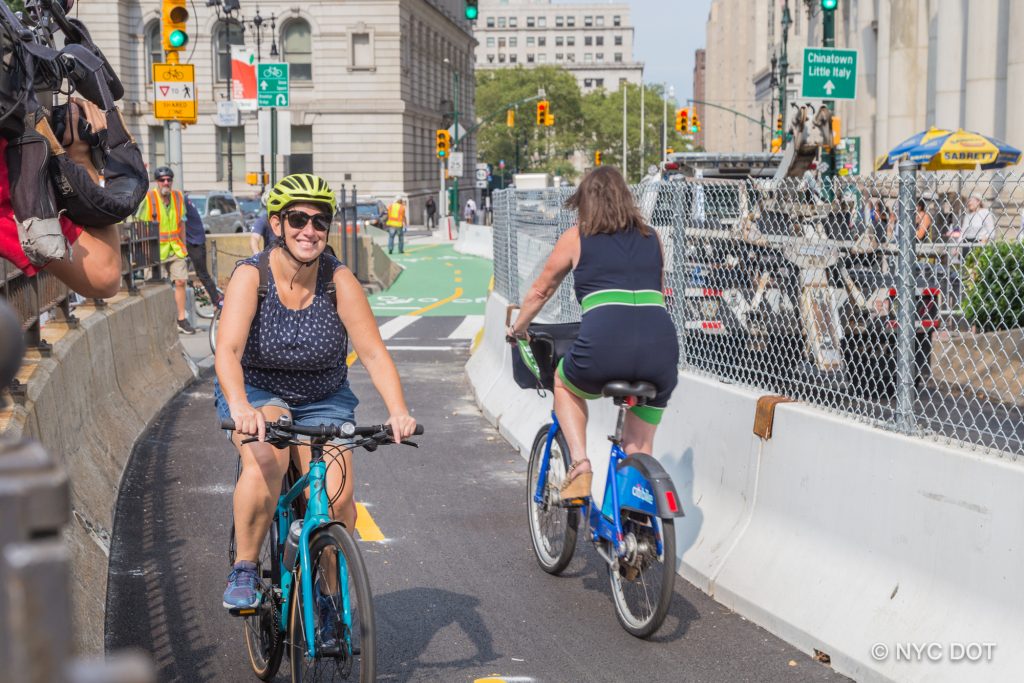 bike lane brooklyn bridge