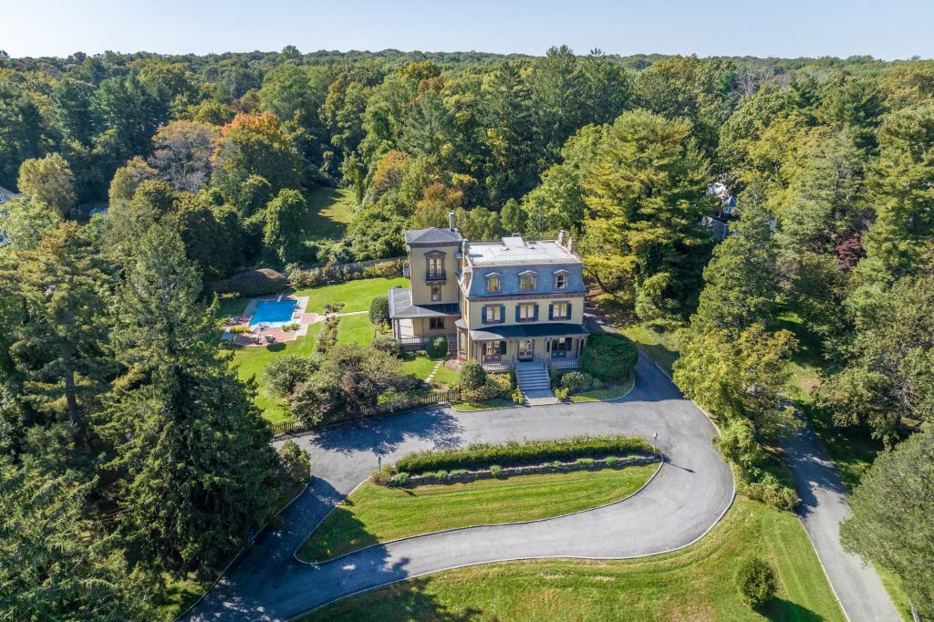 A historic Second Empirestyle mansion on Long Island asks 2.8M 6sqft