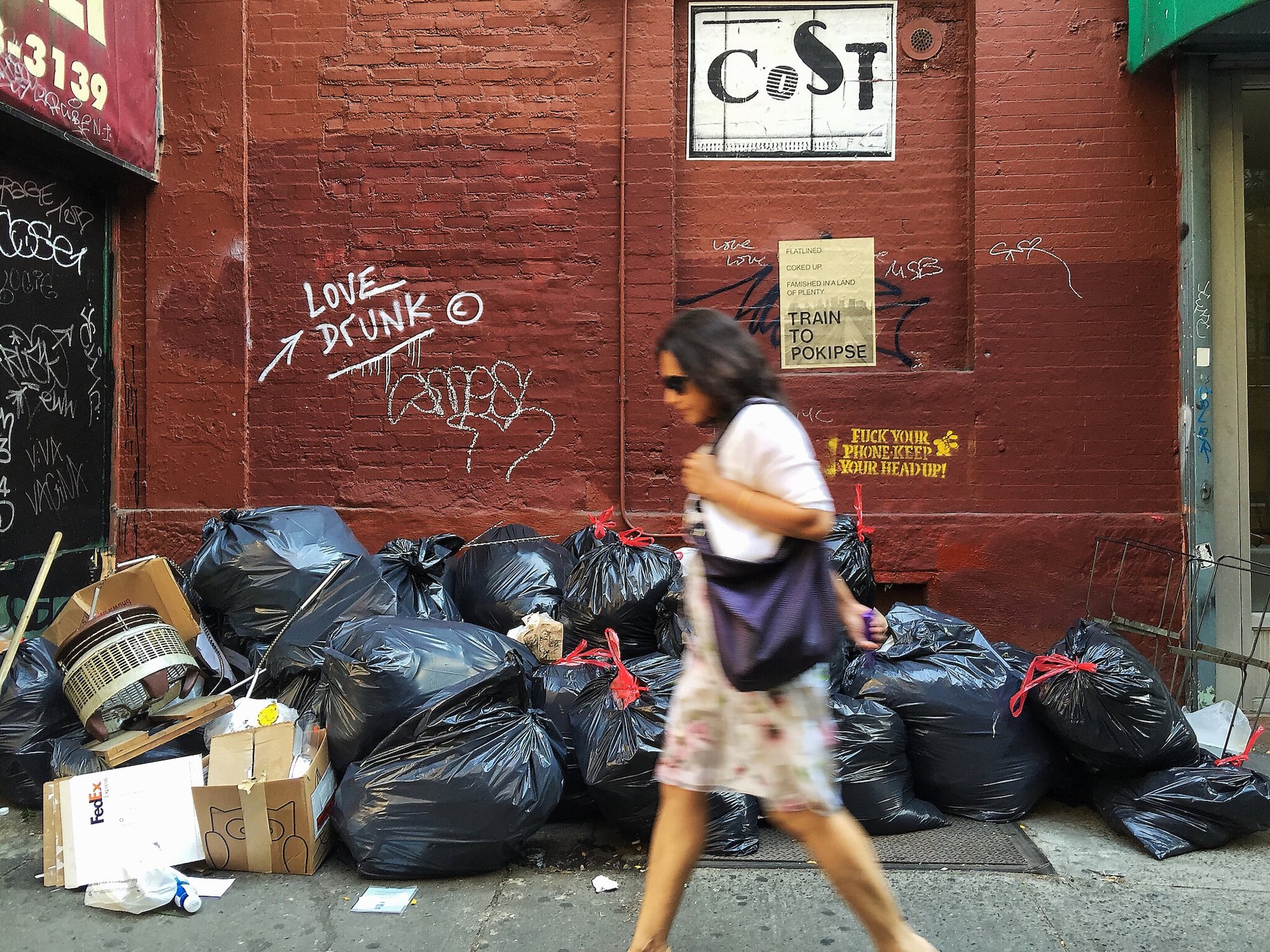 NYC to fight 'plague of rats' by pushing back trash pickup time to 8 p