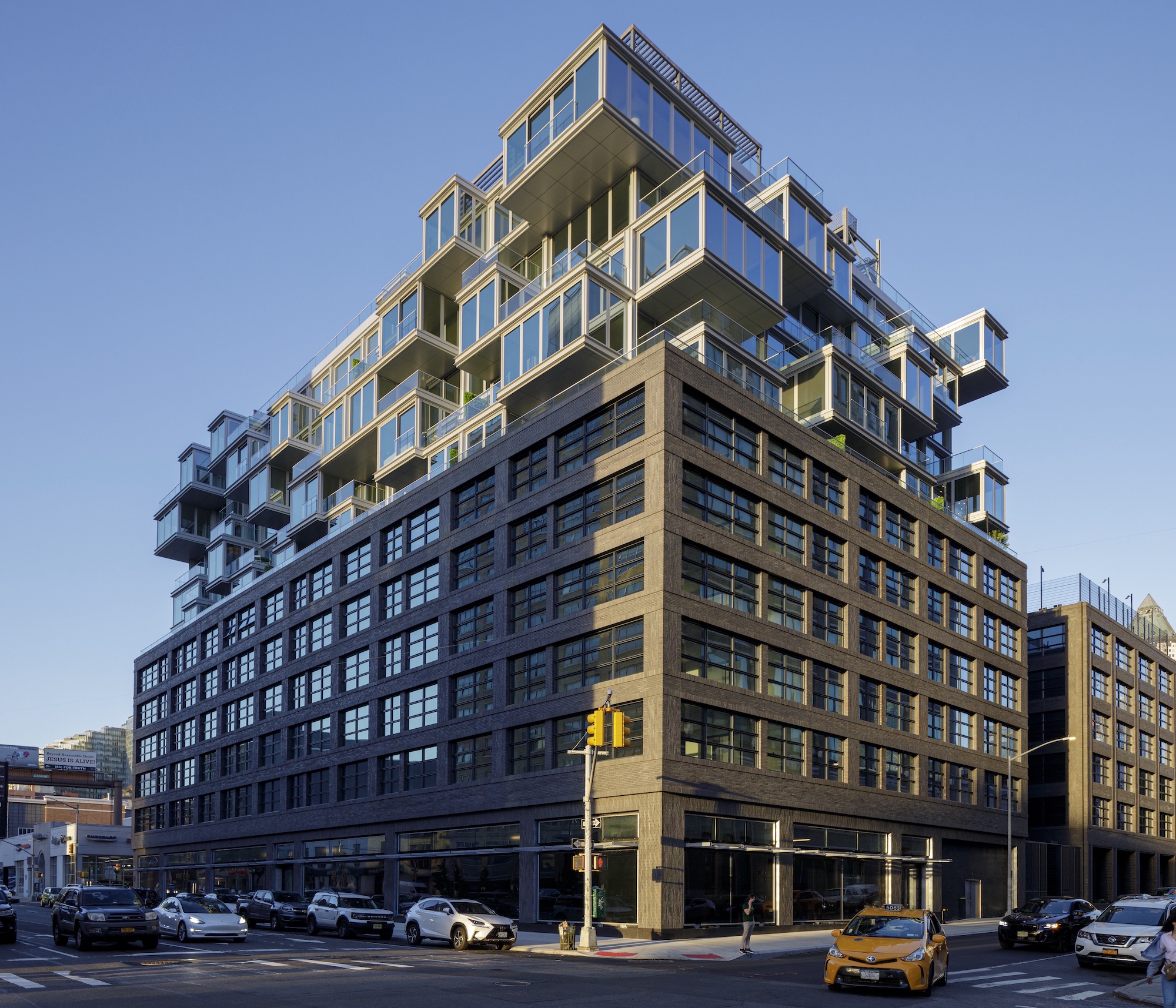 This Hell’s Kitchen condo offers turnkey residences & resortlike amenities, with homes from