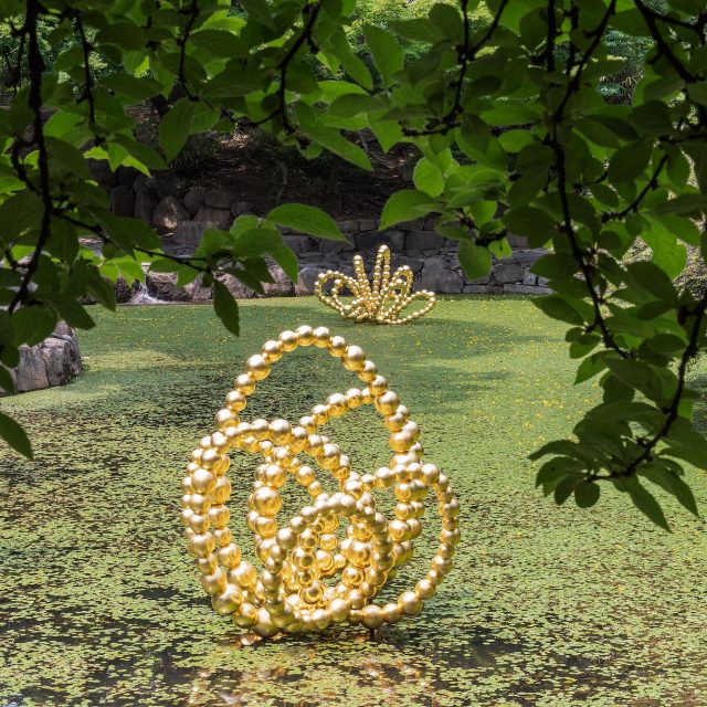 Hypnotizing flower-themed sculptural exhibit coming to Brooklyn Botanic Garden